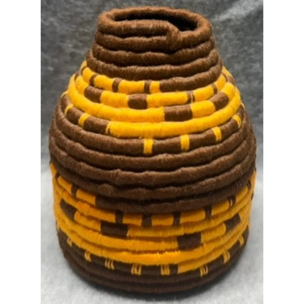 Vintage Tohono O'odham Coiled Olla Baskets Circa 1920 Native American Set of 2